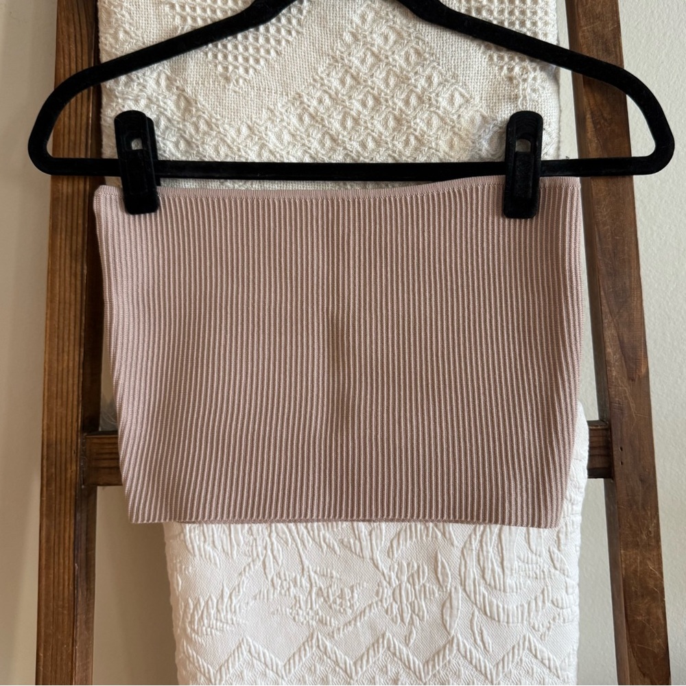NWOT LA Hearts from Pacsun Nude Ribbed Strapless Tube Top